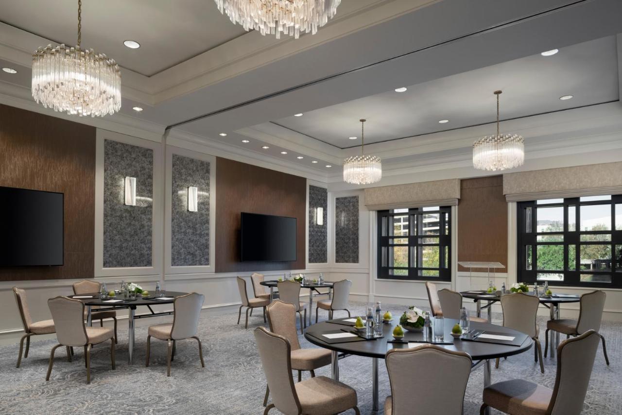 Four Seasons Hotel Atlanta Bagian luar foto