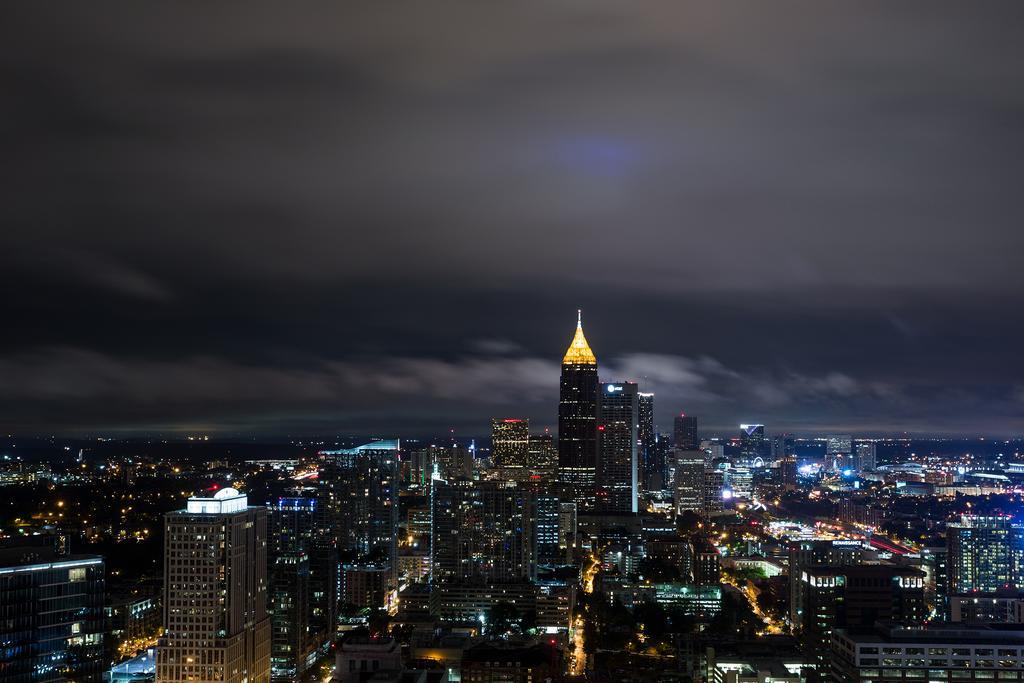 Four Seasons Hotel Atlanta Bagian luar foto