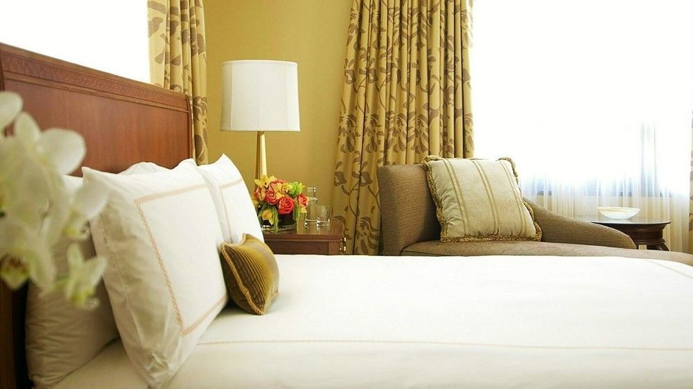 Four Seasons Hotel Atlanta Bagian luar foto