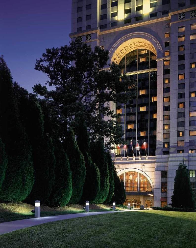 Four Seasons Hotel Atlanta Bagian luar foto